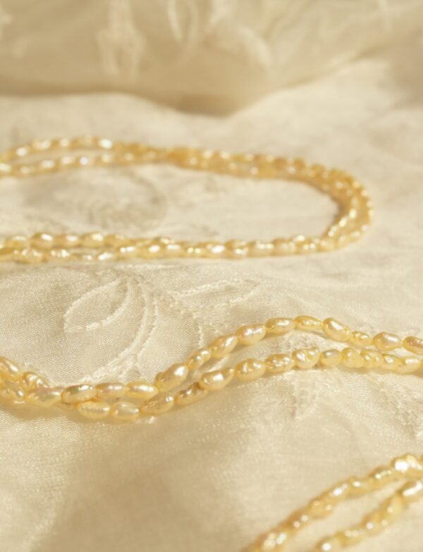 light golden freshwater pearl necklace