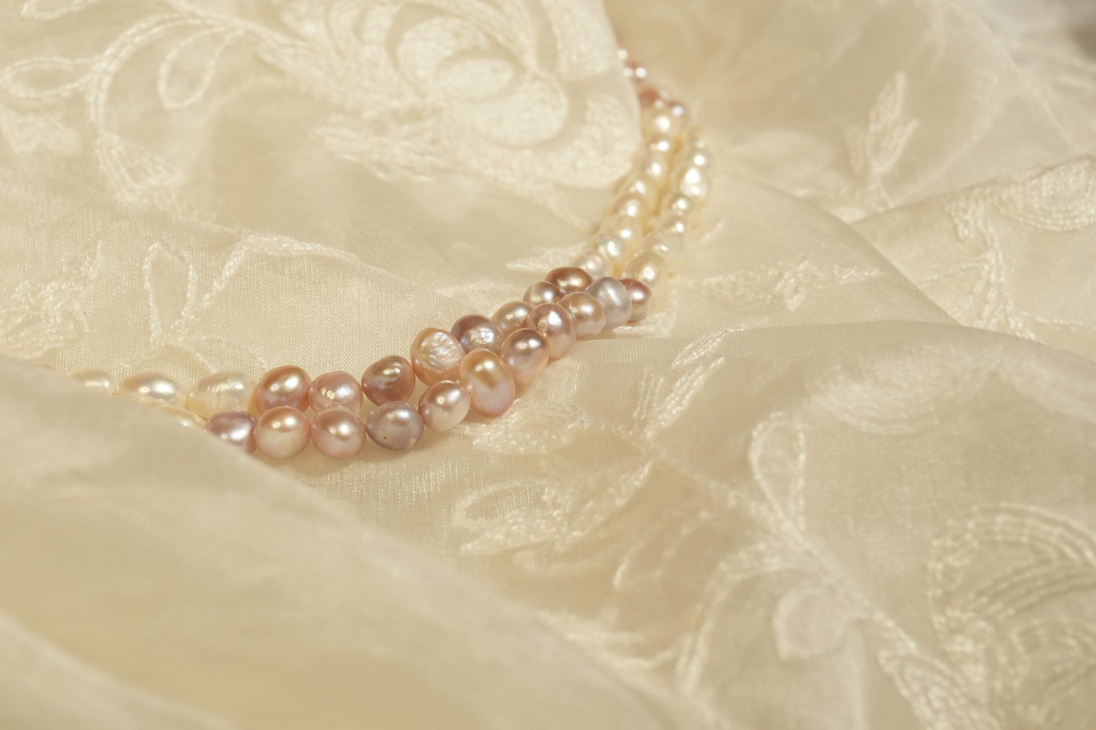 fresh water pearl necklace