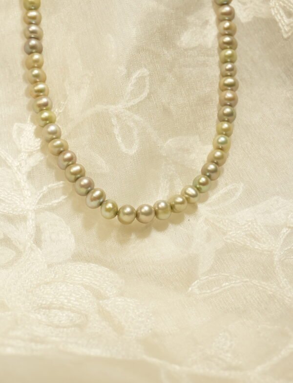 green pearl necklace
