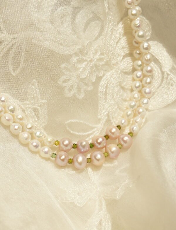 pearl necklace