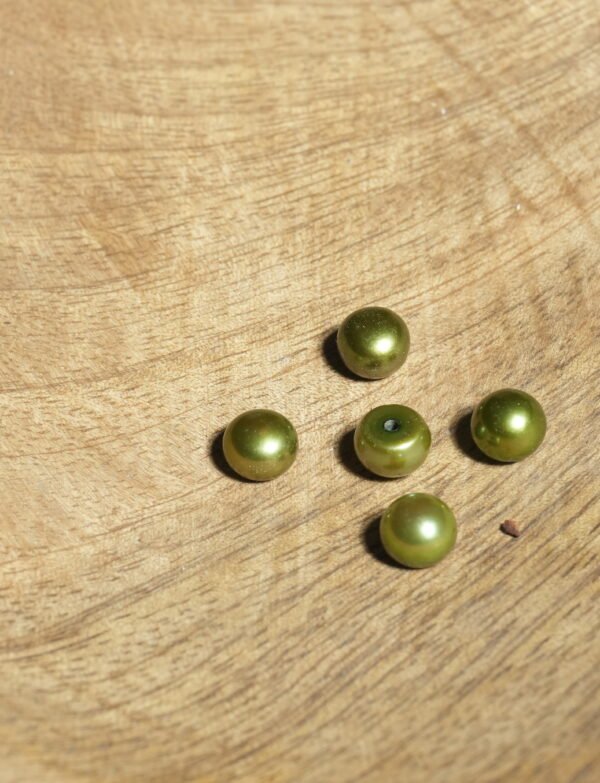 green pearl buttons