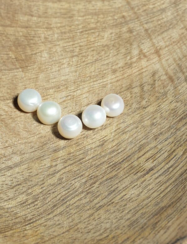 7 mm White Fresh Water Pearl Button