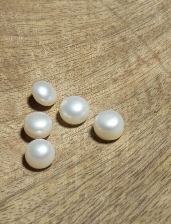 8 mm white Fresh Water Pearl Button
