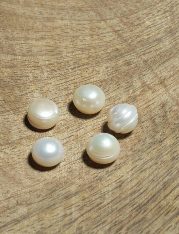 10 mm White Fresh Water Pearl Button